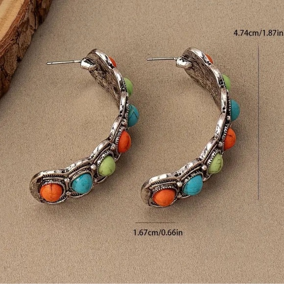 Colorful stud earrings - Picture 2 of 3